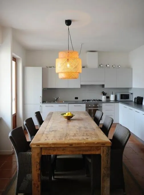 Holiday home Volledig Huis Met Zicht Op Comomeer Villa Musso Italy
